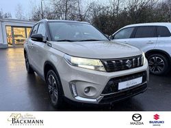 Beige Gebraucht 2023 Suzuki Vitara Comfort+ SUV | 18.950 € (Fairer Preis)