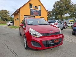 Rot Gebraucht 2012 Kia Rio Edition 7 Limousine | 4.990 € (Fairer Preis)