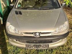 Silber Gebraucht 2004 Peugeot 206 Filou Limousine | 700 € (Guter Preis)