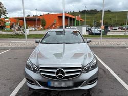 Silber Gebraucht 2013 Mercedes E200 Limousine | 19.900 €