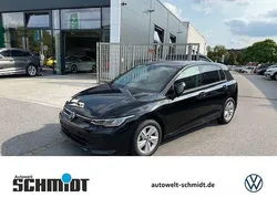 Grenadillschwarz metallic Gebraucht 2024 VW Golf VIII R Limousine | 23.598 € (Superpreis)