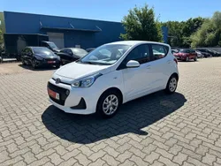 Weiß Gebraucht 2017 Hyundai i10 Kleinwagen | 6.990 € (Fairer Preis)