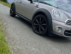 Beige Gebraucht 2012 Mini Cooper D Kleinwagen | 5.500 € (Fairer Preis)