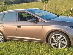 Grau Gebraucht 2017 Seat Leon ST FR Kombi | 14.900 € (Fairer Preis)