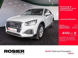 Weiss / gletscherweiss (metallic) Gebraucht 2024 Audi Q2 Advanced SUV | 30.598 € (Fairer Preis)