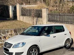 Weiß Gebraucht 2014 Skoda Fabia Ambition Limousine | 5.600 € (Fairer Preis)