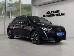 Schwarz Gebraucht 2021 Peugeot e-208 GT Kleinwagen | 13.990 € (Superpreis)