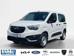 Weiss (weiß) Neu 2024 Opel Combo-e Life Edition Limousine | 27.880 €