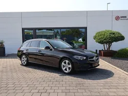 Schwarz Gebraucht 2022 Mercedes C200 Avantgarde Limousine | 28.980 € (Fairer Preis)