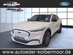 Starweiß Gebraucht 2023 Ford Mustang Mach-E Basis SUV | 32.880 € (Superpreis)