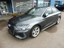 Grau Gebraucht 2022 Audi A3 S-Line Limousine | 28.188 € (Fairer Preis)
