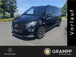 Schwarz Gebraucht 2024 Mercedes V300 Van / Kleinbus | 81.880 € (Guter Preis)