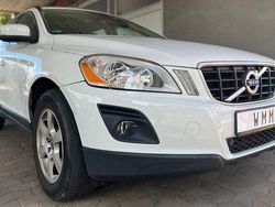 Weiß Gebraucht 2010 Volvo XC60 Basis SUV | 11.499 € (Guter Preis)