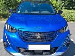 Blau Gebraucht 2022 Peugeot e-2008 GTi SUV | 18.800 € (Fairer Preis)