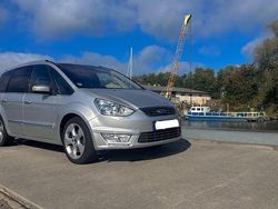 Silber Gebraucht 2012 Ford Galaxy Titanium Van / Kleinbus | 7.200 € (Fairer Preis)