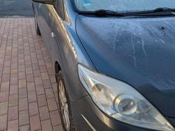 Grau Gebraucht 2008 Mazda 5 Van / Kleinbus | 1.000 € (Superpreis)