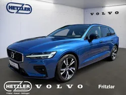 Blau Gebraucht 2020 Volvo V60 R-Design Kombi | 38.450 €