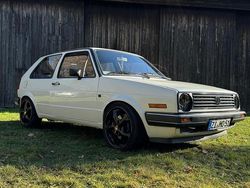Weiß Gebraucht 1986 VW Golf II Limousine | 17.999 €