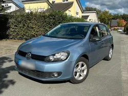Blau Gebraucht 2010 VW Golf VI Kleinwagen | 6.250 € (Fairer Preis)