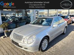 Silber Gebraucht 2004 Mercedes E240 Limousine | 9.490 €