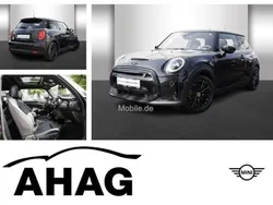 Schwarz Gebraucht 2023 Mini Cooper SE Kleinwagen | 23.740 € (Fairer Preis)