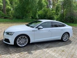 Weiß Gebraucht 2019 Audi A5 Sportback Sport Limousine | 27.200 € (Guter Preis)