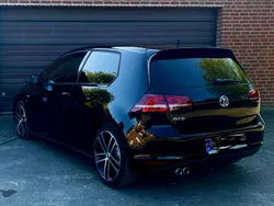 Schwarz Gebraucht 2015 VW Golf VII GTD Limousine | 14.000 € (Fairer Preis)
