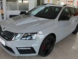 Grau Gebraucht 2017 Skoda Octavia RS Kombi | 17.790 € (Fairer Preis)