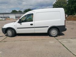 Weiß Gebraucht 2009 Opel Combo Abholung | 2.250 € (Fairer Preis)