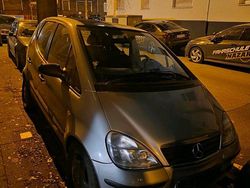 Silber Gebraucht 2000 Mercedes 170 Kleinwagen | 1.500 €