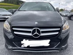 Schwarz Gebraucht 2015 Mercedes B200 Van / Kleinbus | 8.500 € (Guter Preis)