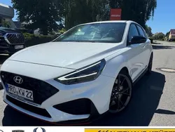 Serenity white / mic (metallic) Gebraucht 2023 Hyundai i30 N Performance Limousine | 31.990 € (Fairer Preis)