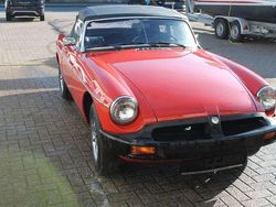 Rot Gebraucht 1976 MG B Cabrio | 9.999 €