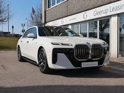 Weiß Gebraucht 2024 BMW i7 M Sport Limousine | 79.900 € (Superpreis)