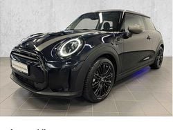 Schwarz Gebraucht 2022 Mini Cooper Countryman Classic SUV | 21.740 € (Superpreis)