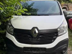 Weiß Gebraucht 2017 Renault Trafic Van | 5.990 € (Teuer)