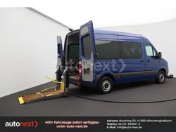 Blau Gebraucht 2015 VW Crafter Van | 21.490 €