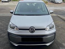 Grau Gebraucht 2017 VW up! move up! Kleinwagen | 9.500 € (Guter Preis)