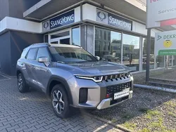 Grau Neu 2025 Ssangyong Torres SUV | 31.890 €