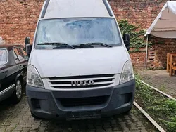 Weiß Gebraucht 2008 Iveco Daily Van | 4.200 €