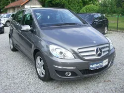 Grau Gebraucht 2010 Mercedes B180 Van / Kleinbus | 8.990 € (Teuer)