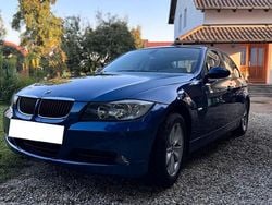 Blau Gebraucht 2006 BMW 320 Limousine | 2.999 € (Superpreis)