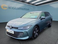 Grün Gebraucht 2025 VW Passat Kombi | 35.149 € (Superpreis)