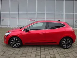 Rot Gebraucht 2024 Mitsubishi Colt Edition Limousine | 17.890 € (Guter Preis)