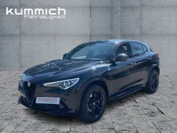 Nero vulcano, metallic (schwarz) Gebraucht 2021 Alfa Romeo Stelvio Quadrifoglio SUV | 59.500 € (Fairer Preis)