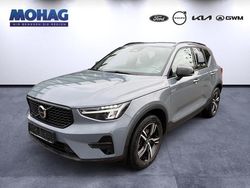 Grau Gebraucht 2022 Volvo XC40 Plus SUV | 36.480 € (Etwas zu teuer)