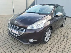 Braun Gebraucht 2013 Peugeot 208 Active Kleinwagen | 4.650 € (Fairer Preis)