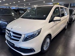 Beige Gebraucht 2020 Mercedes V250 Van / Kleinbus | 31.500 € (Teuer)