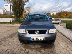 Grau Gebraucht 2003 VW Touran Trendline Van / Kleinbus | 3.000 € (Fairer Preis)