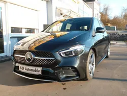 Schwarz Gebraucht 2023 Mercedes B200 AMG Van / Kleinbus | 34.950 € (Teuer)